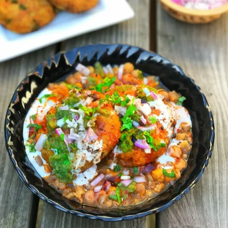 Aloo tikki Chaat
