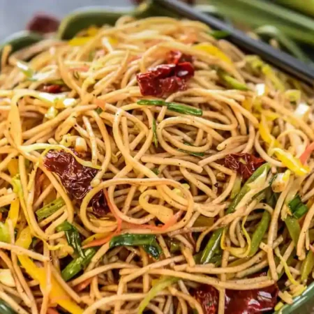 Chilli garlic noodles