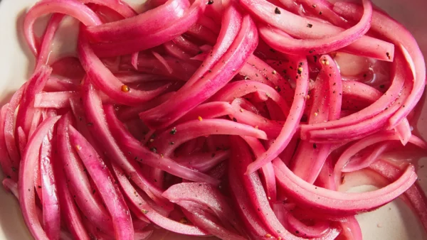 Pickled Onion Slices